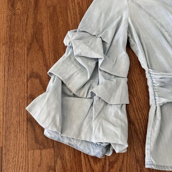 White House Black Market Bell Sleeve Blouse Womens Size 12 Denim Top Preppy Boho - Picture 9 of 14
